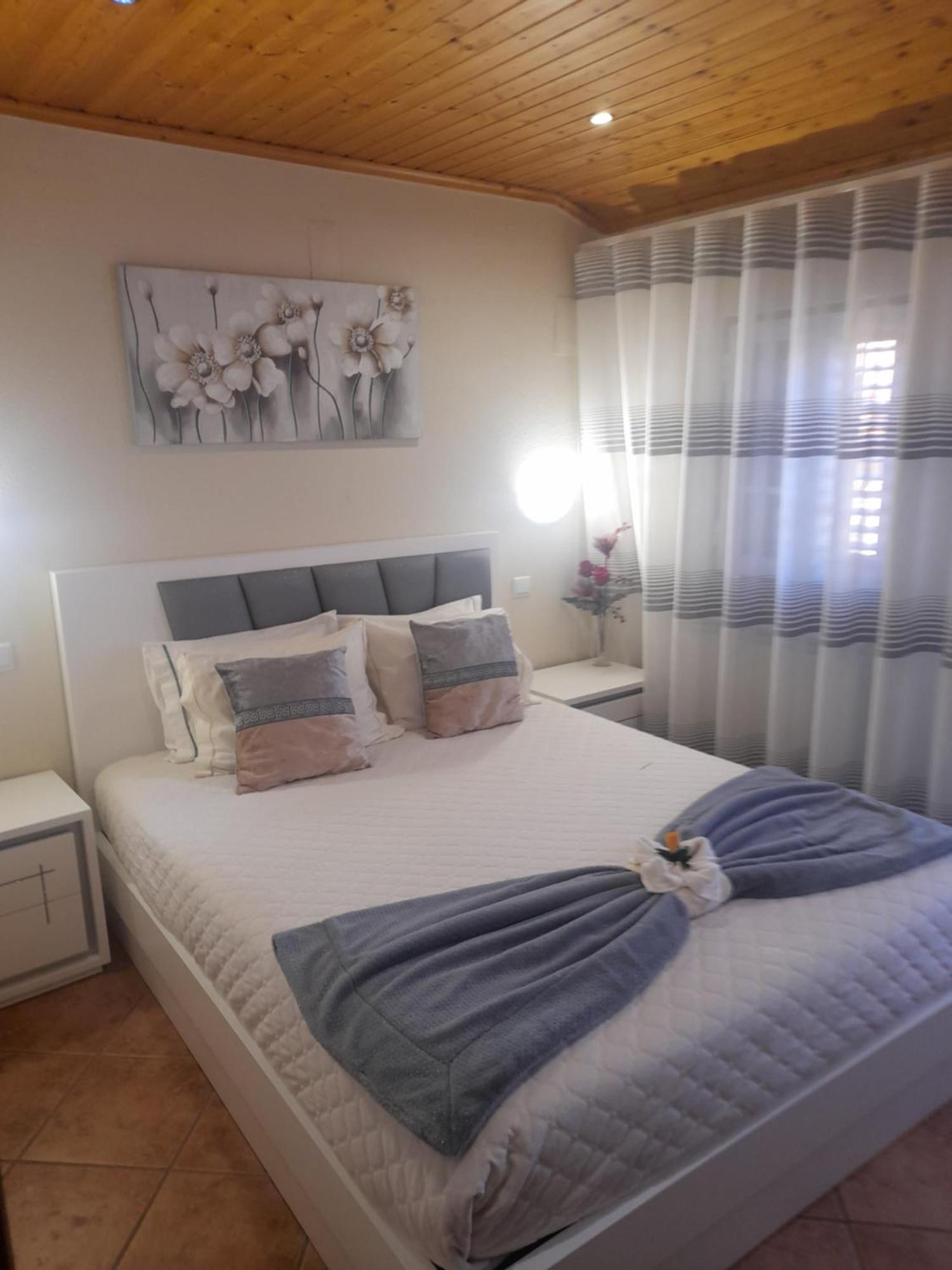Casa Pelourinho Lägenhet Gouveia  Rum bild